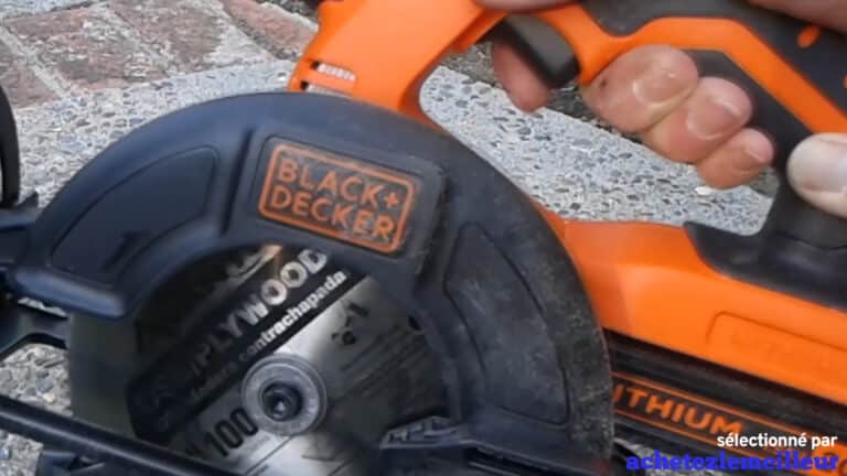 Black + Decker BDCCS20C - Scie circulaire