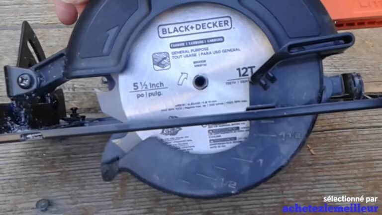 Black + Decker BDCCS20C - Scie circulaire