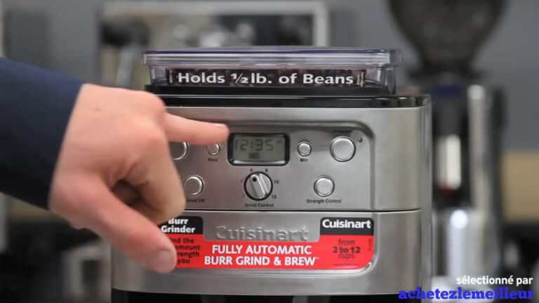 Cuisinart-DGB-900BCC