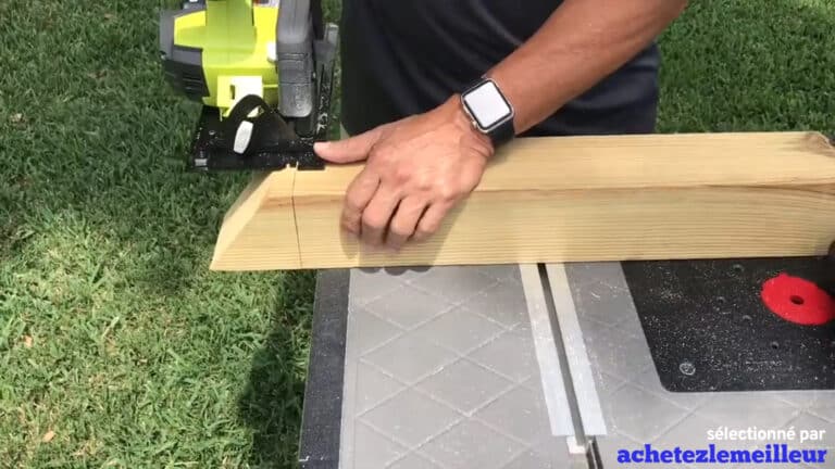 Ryobi One+ P505 - Scie circulaire