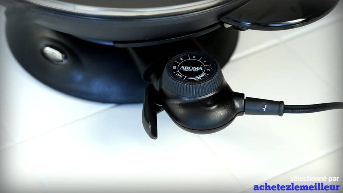 Aroma AEW-306 5-Quart - 4