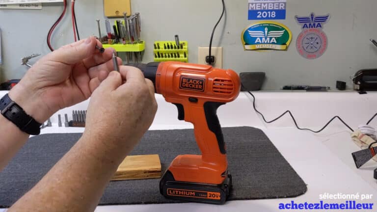 Black & Decker LD120VA - Perceuse sans fil 
