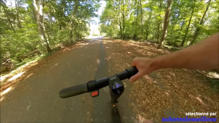 Segway Ninebot E22 - Trottinette électrique