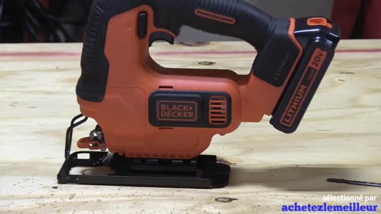 Black+Decker BDCJS20B - Scie sauteuse