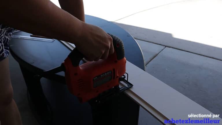 Black+Decker BDEJS300C - Scie sauteuse