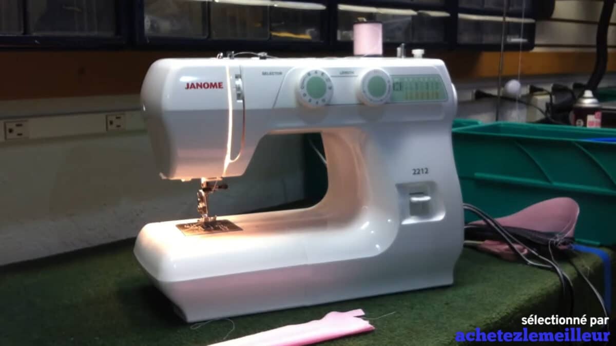 Janome 2212