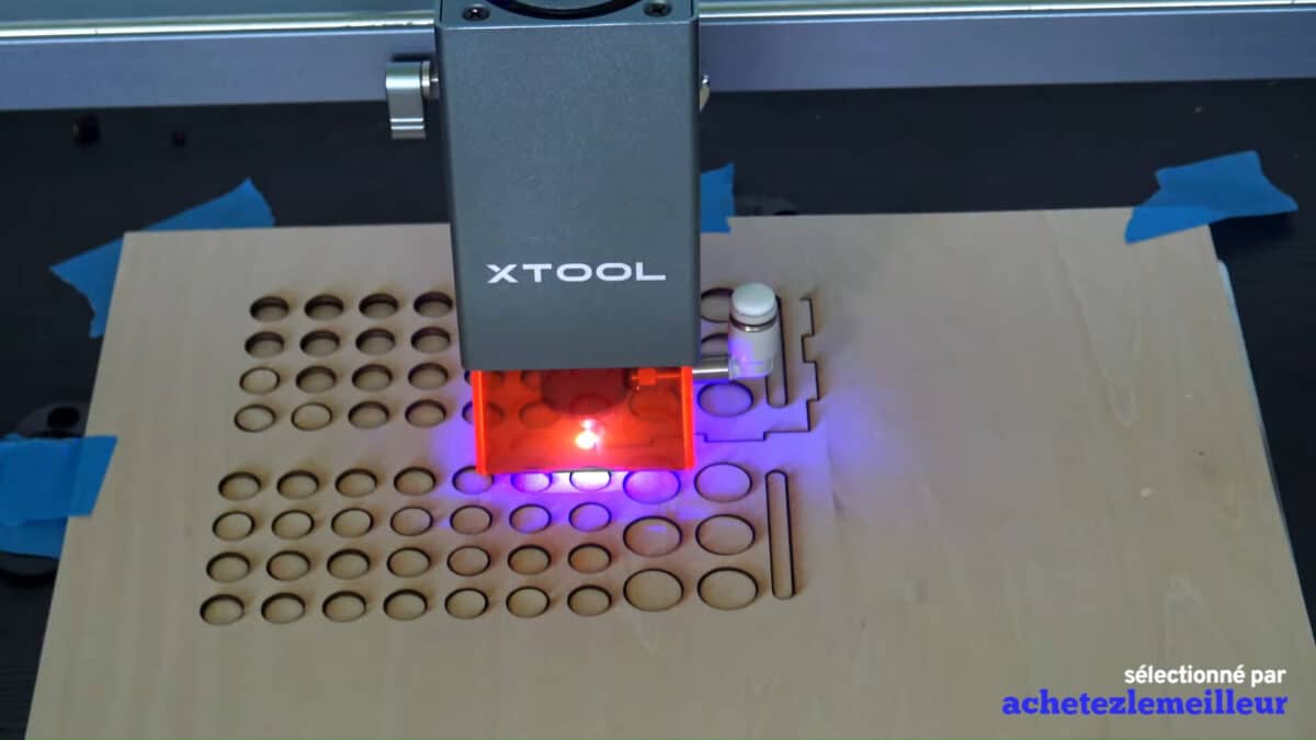 xTool-D1-Pro-10W-Image-2