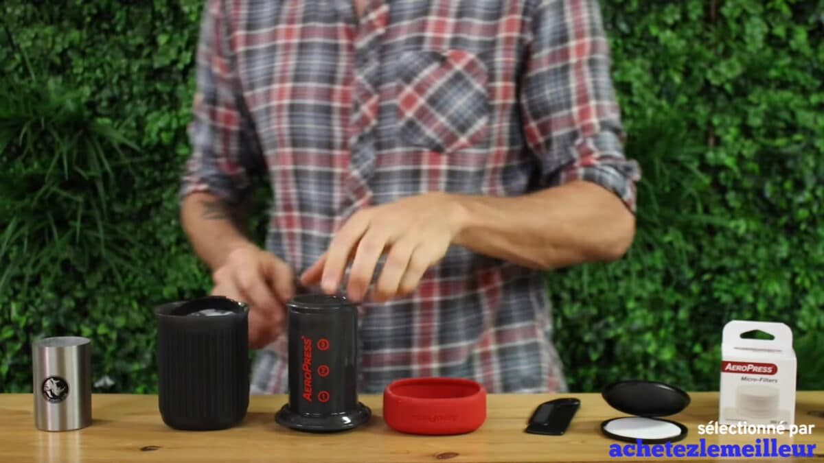 Cafetiere à piston AeroPress Go