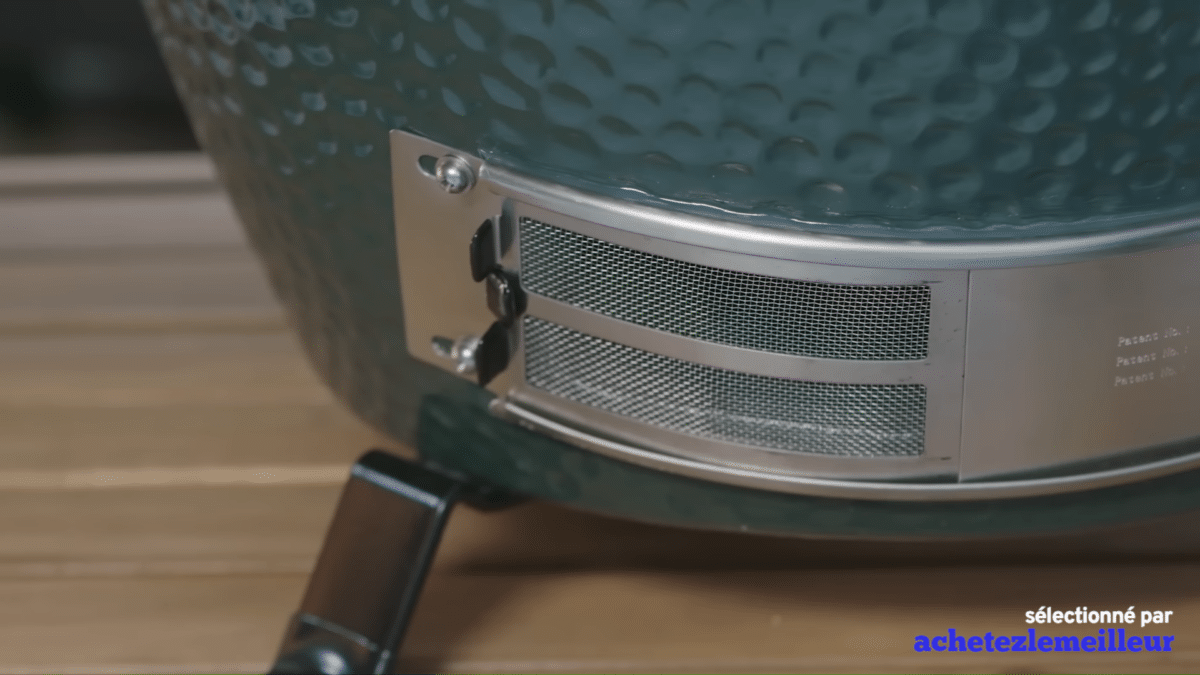 Big-Green-Egg-Large-Demo-2