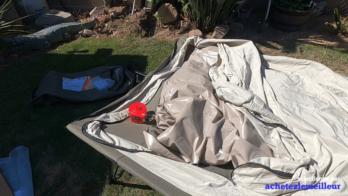 Coleman-Airbed-Cot-Image-4