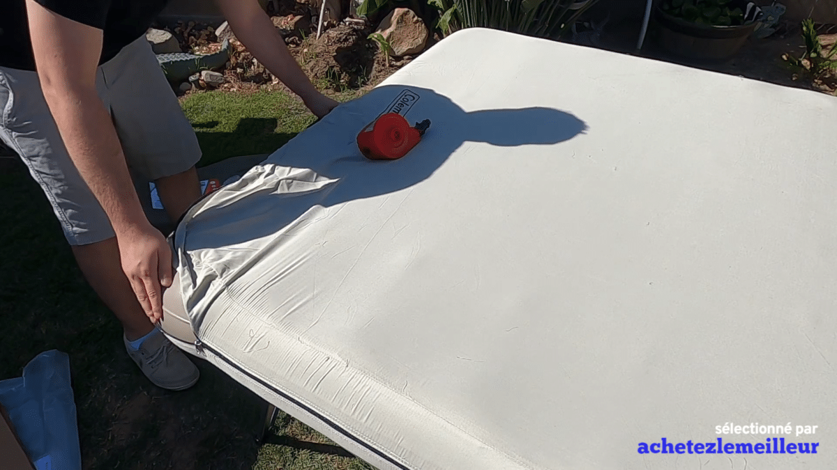 Coleman-Airbed-Cot-Image-5