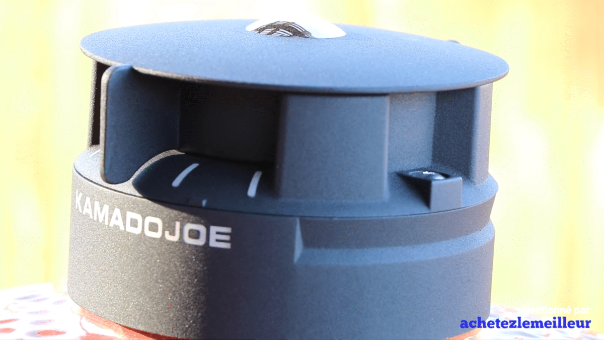 Kamado-Joe-Big-Joe-II-BJ24RHC-Demo-2