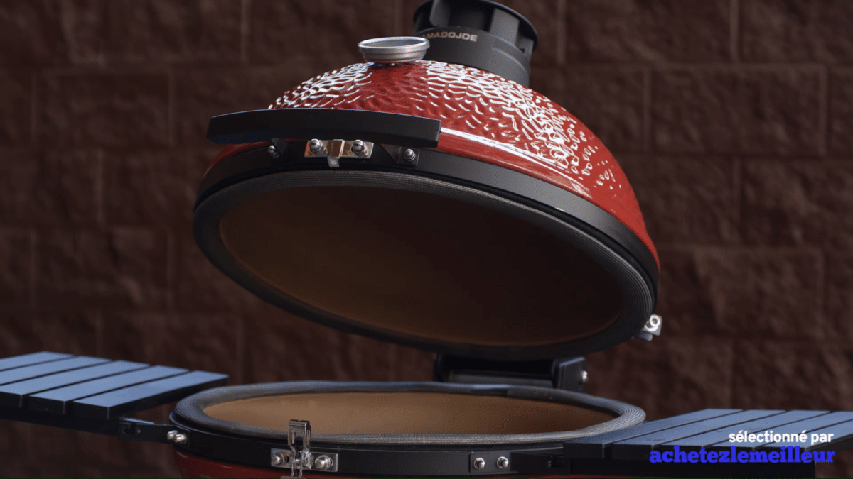 Kamado-Joe-Classic-II-KJ23RHC-Demo-1