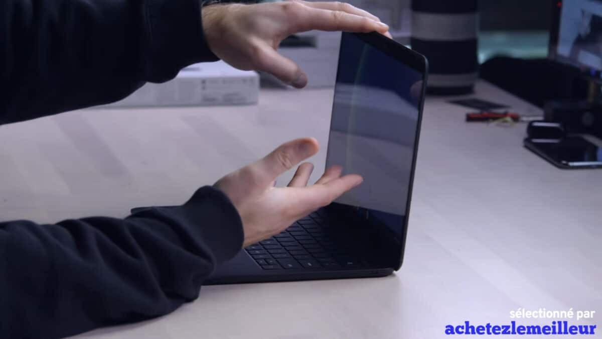 Google Pixelbook Go - 3