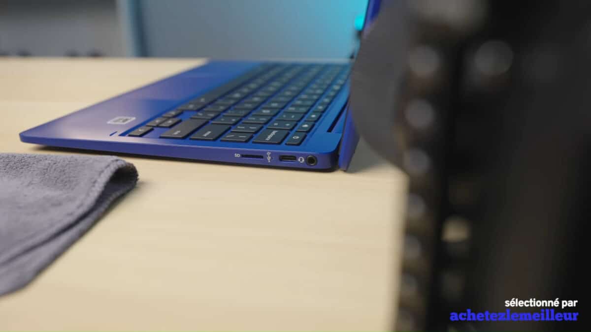 HP-Chromebook-11a-Image-4