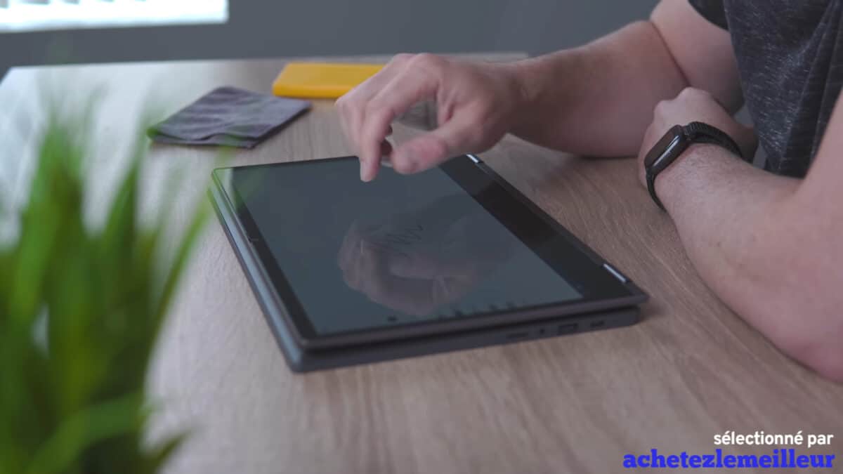 Lenovo Chromebook Flex 5 - 4