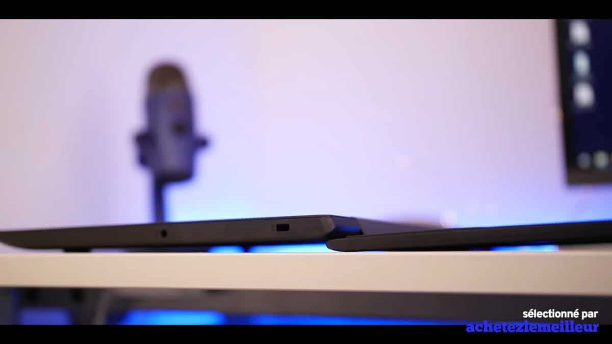 Lenovo-Chromebook-S330-Image-4
