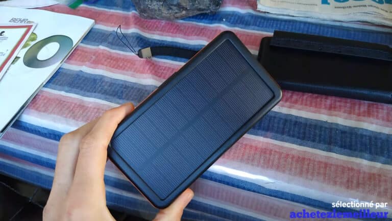 AddAcc KR-T07 - Chargeur solaire portable