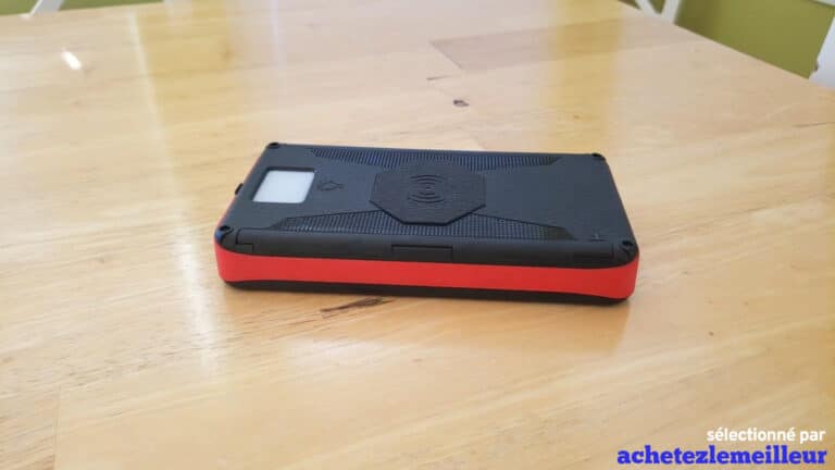 Blavor PN-09 - Chargeur solaire portable