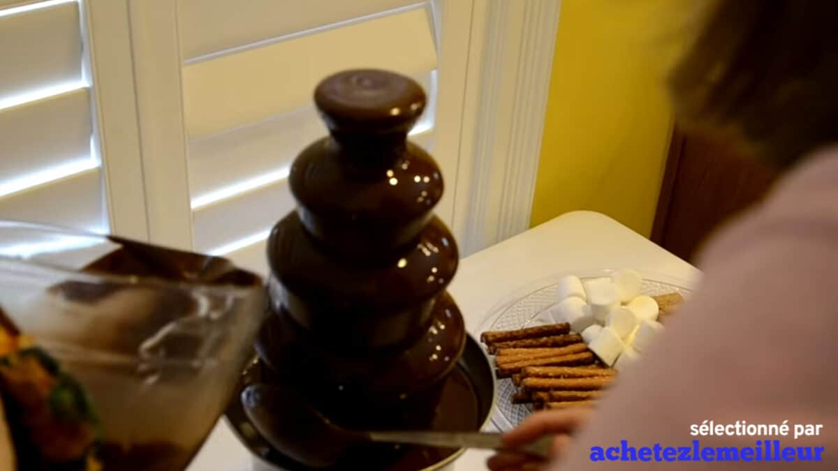 Fontaine de chocolat Nostalgia CFF986