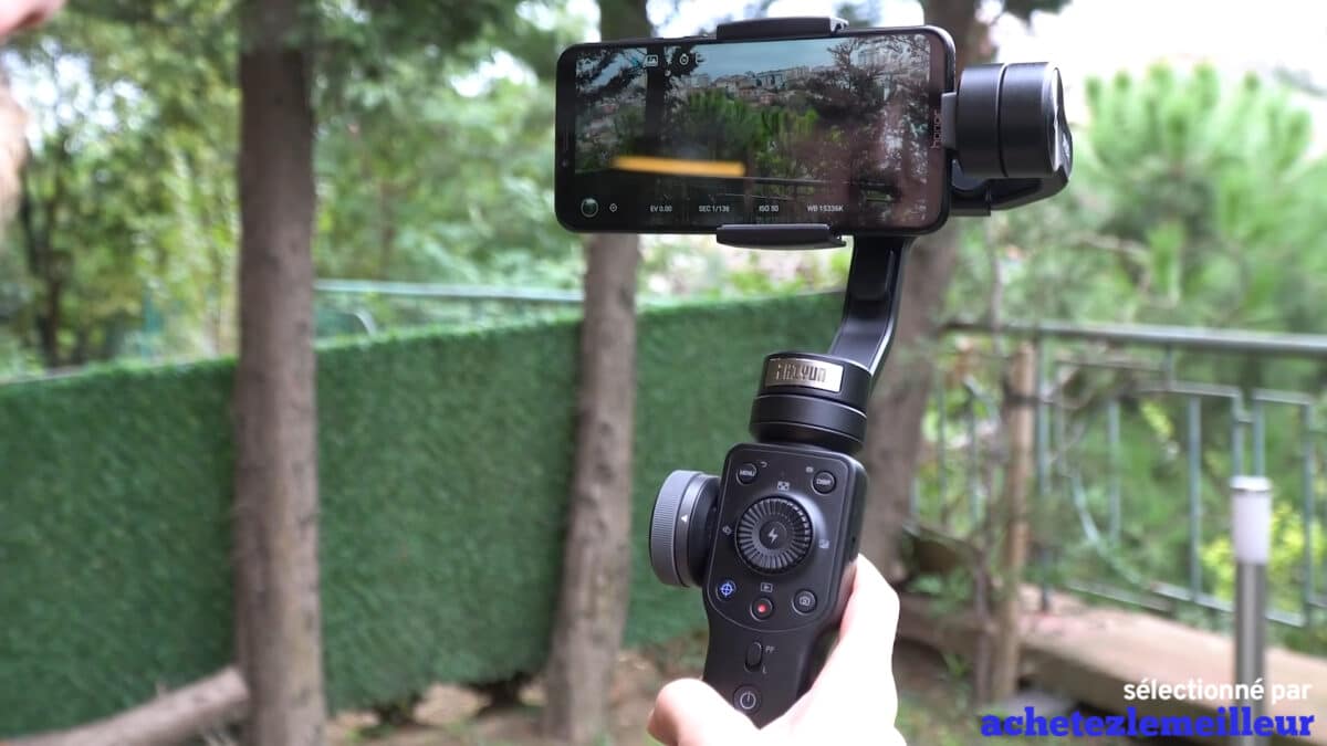 Zhiyun Smooth 4
