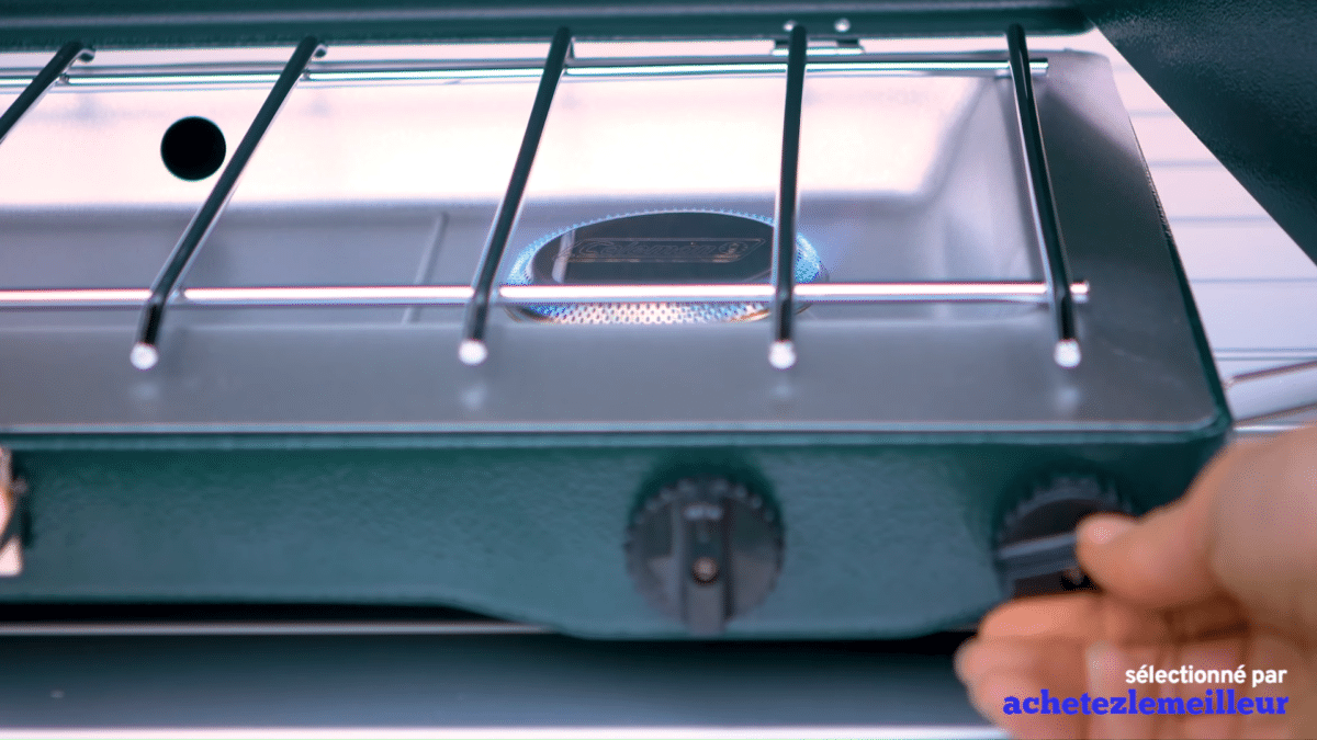 Coleman-Classic-Propane-Stove-Image-5