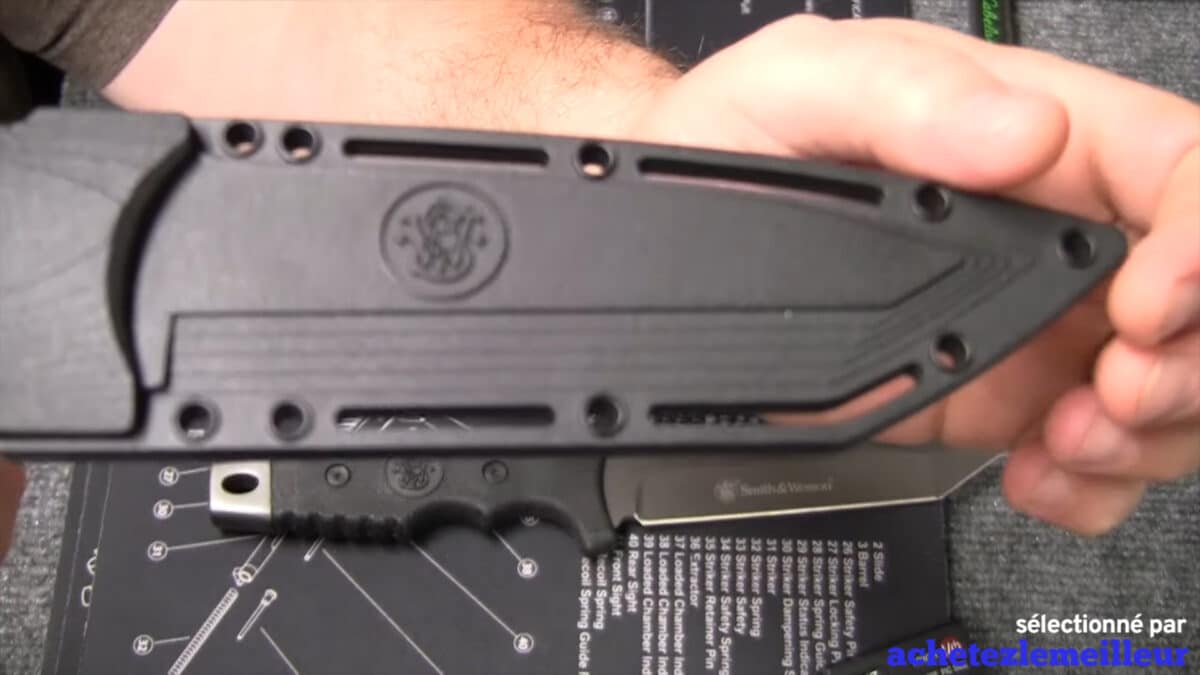 Smith & Wesson - SW7