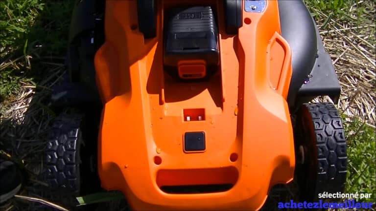 Black+Decker CM2043C - Tondeuse batterie