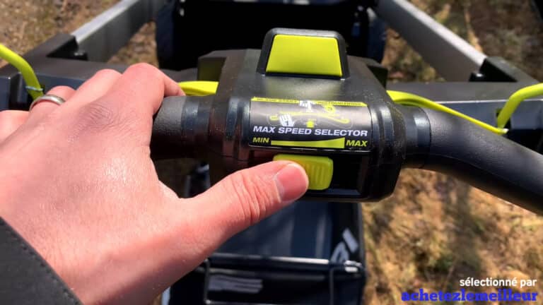 Ryobi RY401140US - Tondeuse à batterie