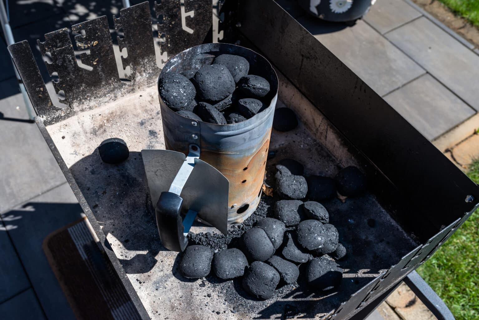 Comment allumer un barbecue au charbon de bois
