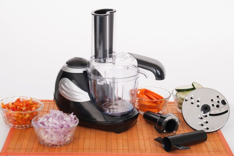 Robot culinaire ou batteur sur socle