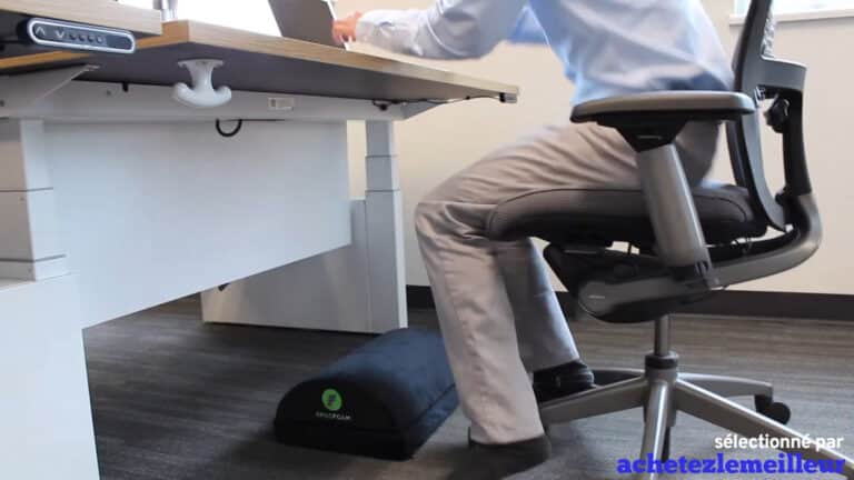ErgoFoam Adjustable Foot Rest (Velvet)