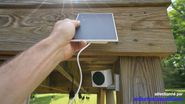 Wyze - Cam Outdoor V2 avec panneau solaire