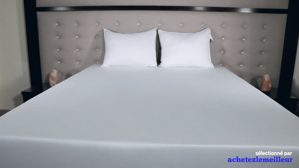 Utopia-Bedding-4-PC-Bed-Sheet-3
