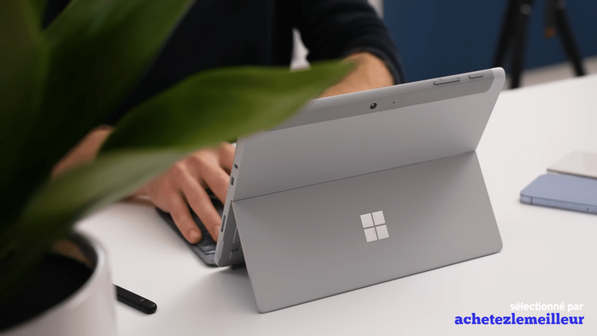 Microsoft-Surface-Go-3-Image-2