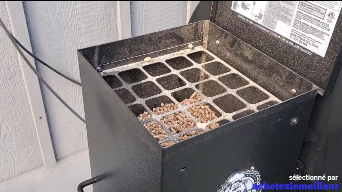 Pit-Boss - 700FB