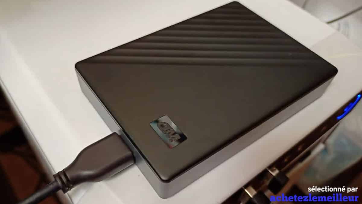 WD My-Passport - WDBPKJ0050BBK-WESN