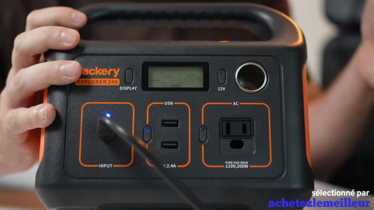 Jackery - Explorer 240