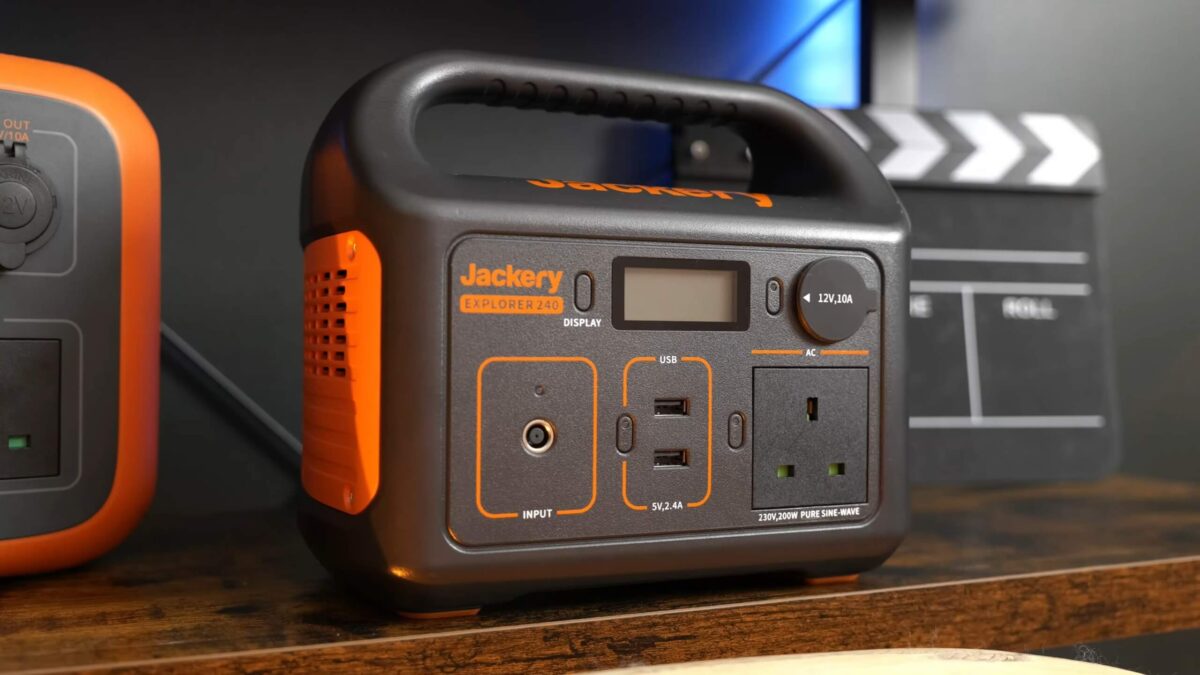 Jackery Explorer 240 - vue ensemble