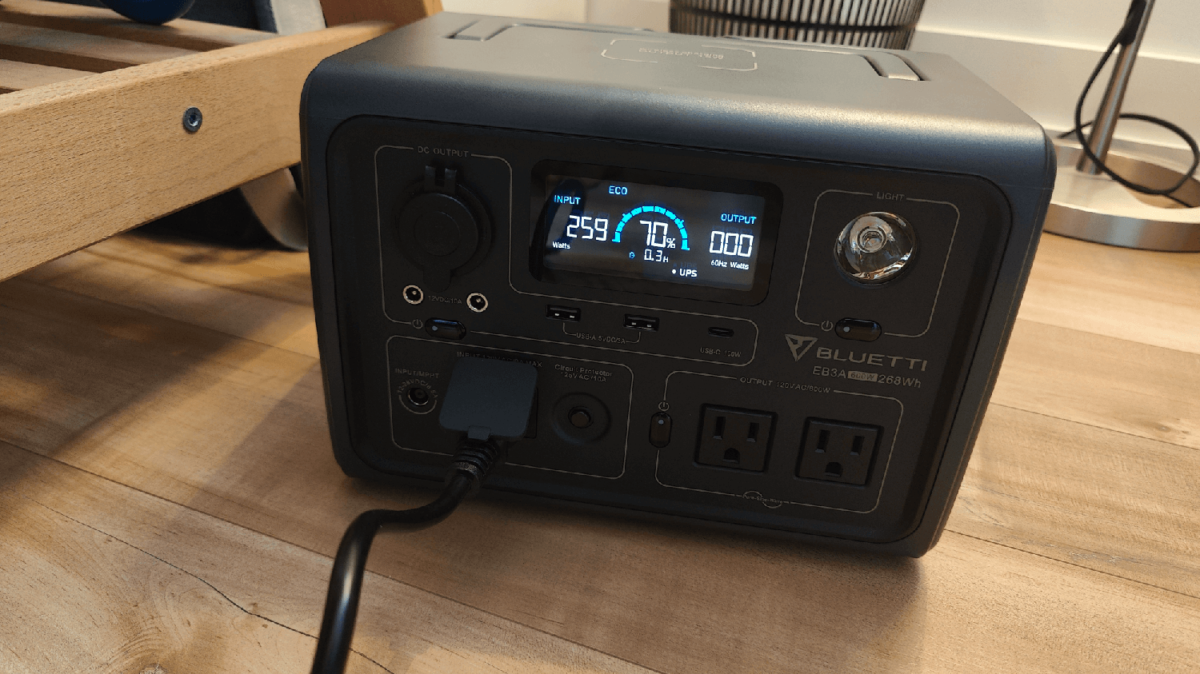 station alimentation bluetti EBE3A (1)