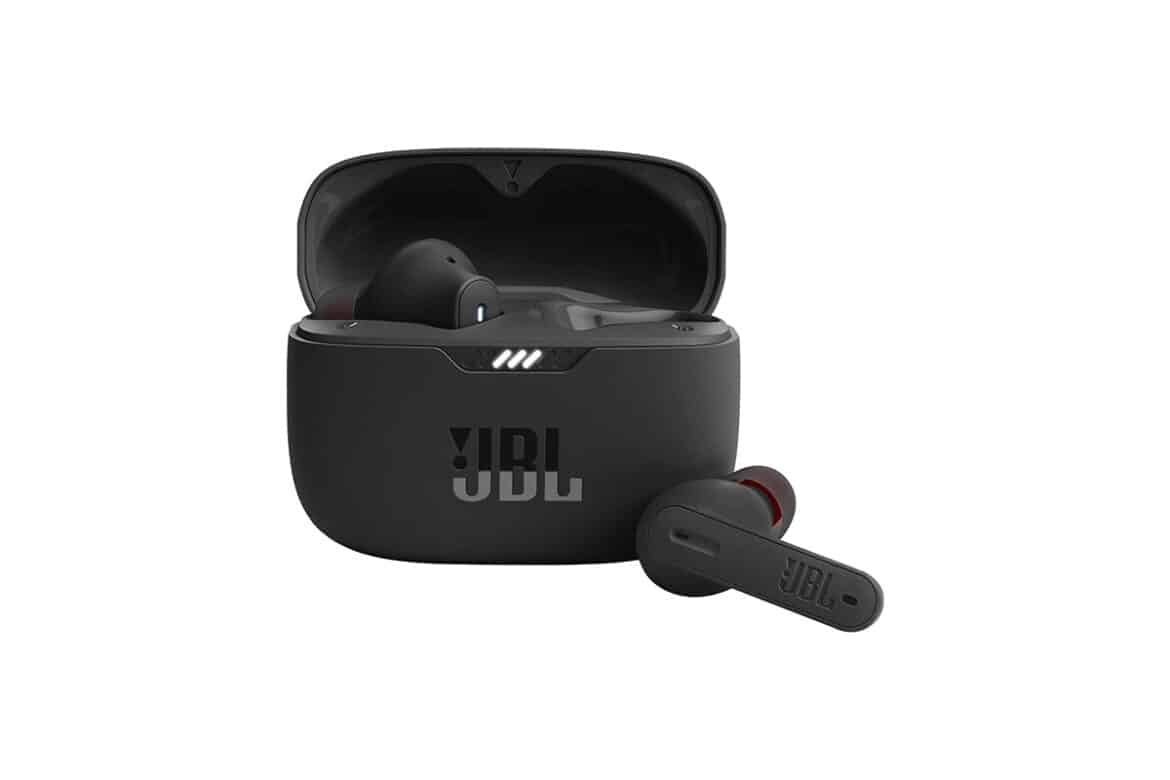 JBL Tune 230NC