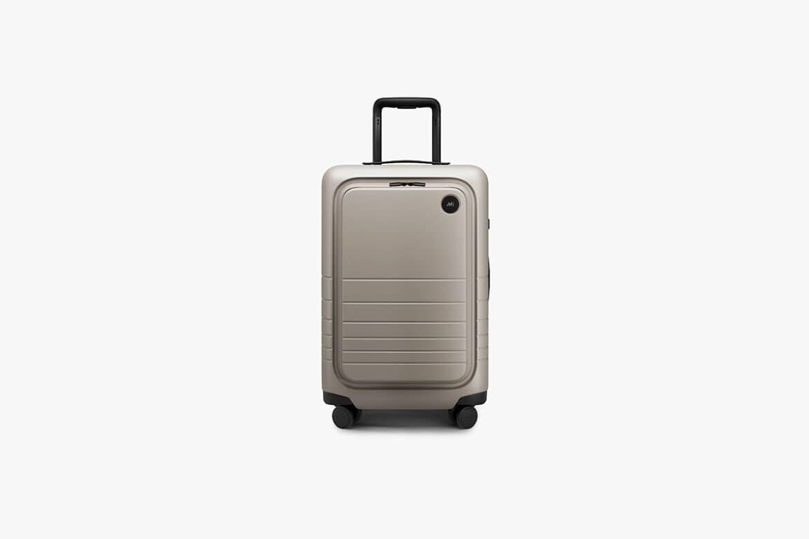 Monos Carry-on Pro Plus