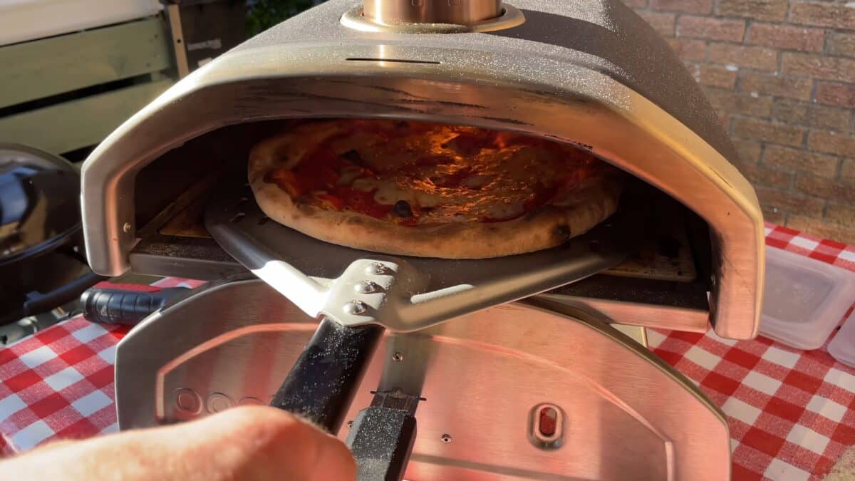 Four à pizza Ooni Fyra 12 - test achetezlemeilleu