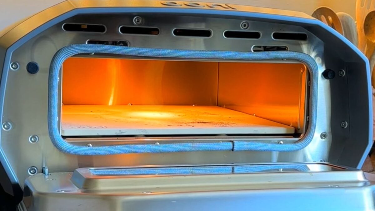 Four à pizza Ooni Volt 12 - test achetezlemeilleur 2