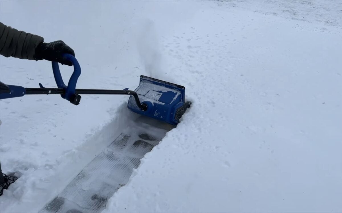 SnowJoe 24V-SS13 - test achetezlemeilleur