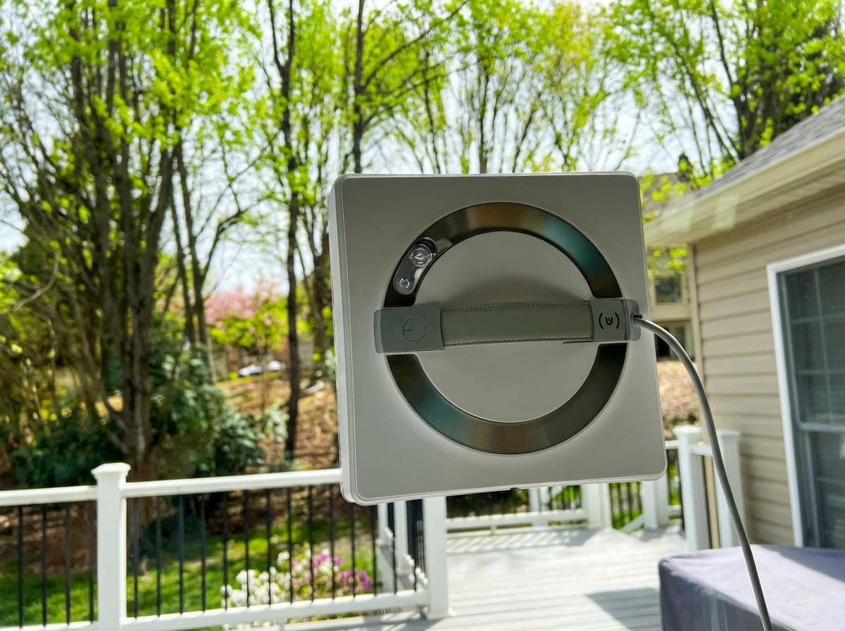 Ecovacs Winbot W2 Pro - test achetezlemeilleur